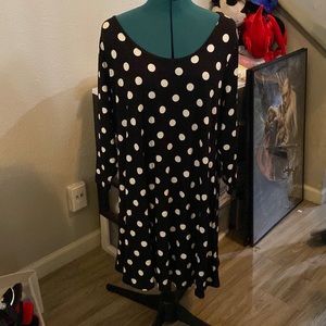 Avenue size 20 dress black and white polka dots